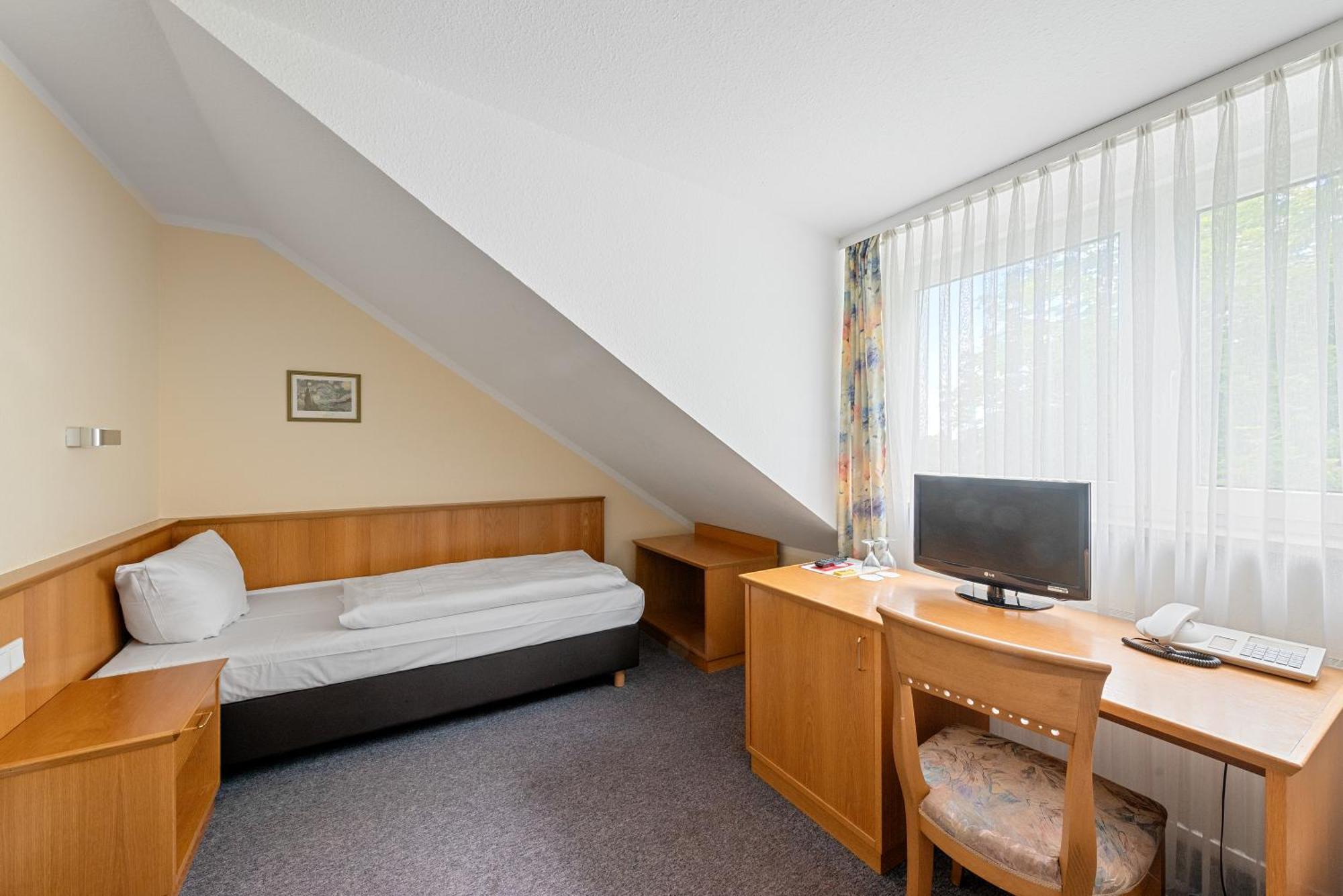 Hotel Jaegerheim Norimberga Esterno foto